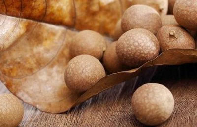 ​龙眼有什么功效与作用(巧食桂圆补气血 健康之路)