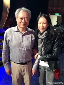 ​莫文蔚压轴金马奖演出，李安面前变身小迷妹