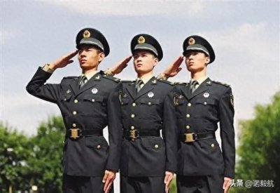 ​同学是火箭军连长，毕业于国防科大，目前津贴12000 他说现在