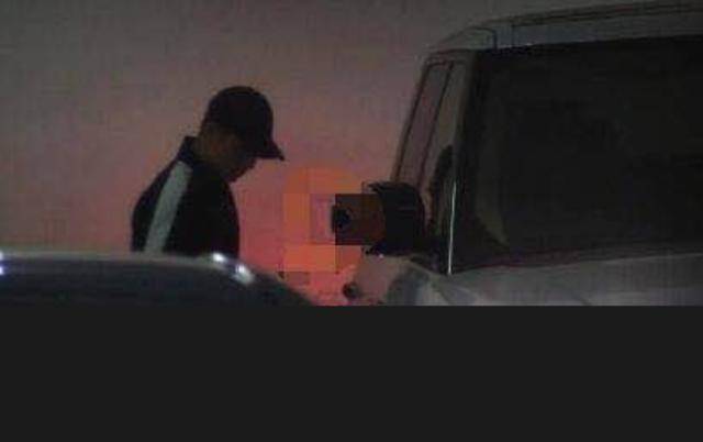 疑似张继科景甜约会拥吻被拍!微博体育官媒送祝福!实锤了?