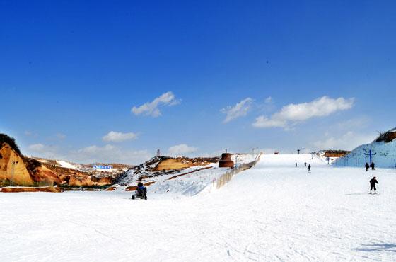 三、五龙沟滑雪场