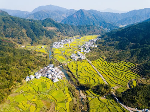 月去哪里旅游最好玩(10个四月份值得去的地方,不要辜负最美的四月天)