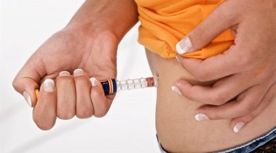 ​血糖高吃什么好食疗法推荐（血糖太高怎么办？记住这4个食疗法，降血糖又快又