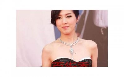 ​女生约不出来但是和你聊天反馈很好，该怎么追？