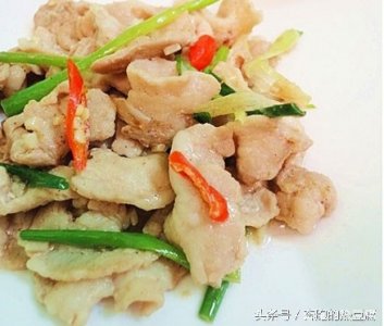 ​家常口味香，小葱炒五花肉