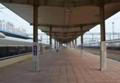 ​**火车站大改革！不再卖站台票？送你亲人上车的新方法**