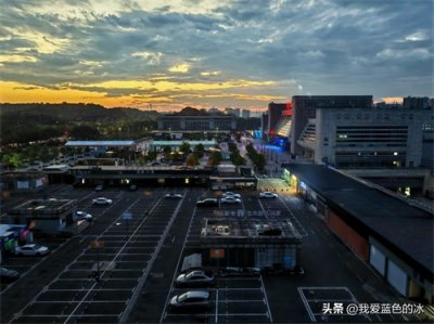 ​重庆到南京的高铁为什么那么少？商务座票太稀缺了吧？十个小时啊