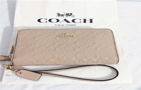 coach是什么牌子，coach是什么档次的品牌 