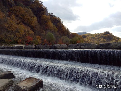 大雅河畔龙溪谷，画屏山脉好风光